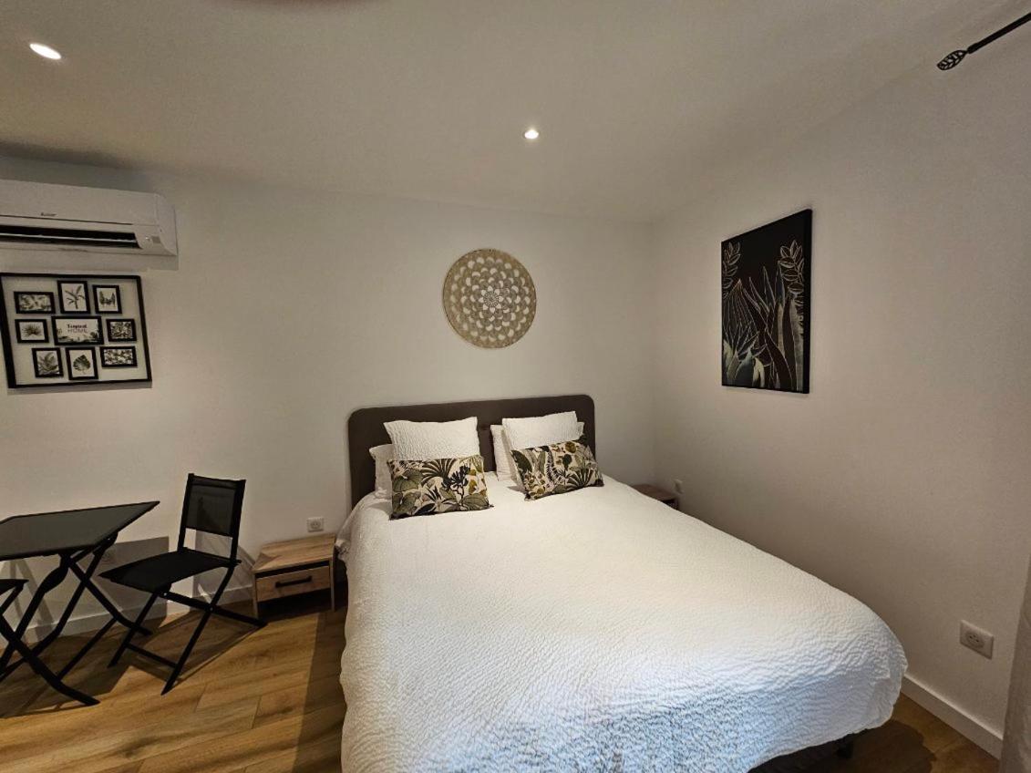 Bed and Breakfast Rue Des Tilleuls à Saint-Marcel-les-Sauzet Extérieur photo